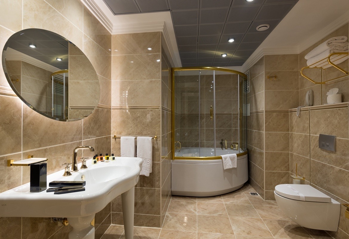 SUYT_ODA_BANYO
